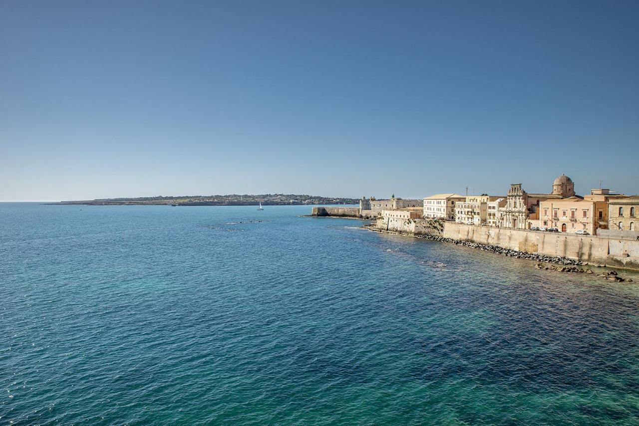 Ortigia Seafront Apartment By Wonderful Italy Syracuse Esterno foto