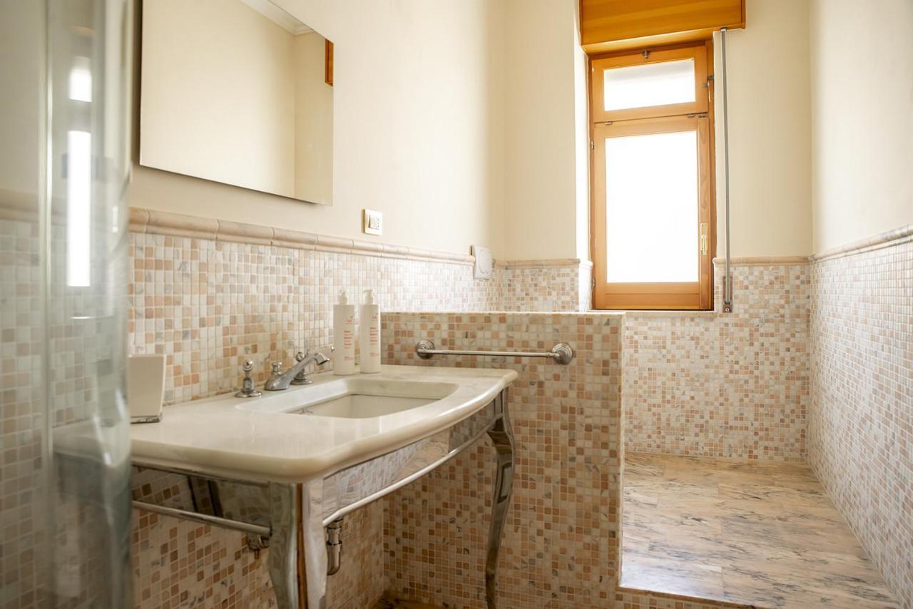 Ortigia Seafront Apartment By Wonderful Italy Syracuse Esterno foto